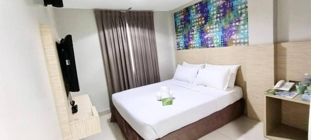 Hotel Living At Dsulaiman Near To Kampung Baru, Chow Kit, Kuala Lumpur Ngoại thất bức ảnh